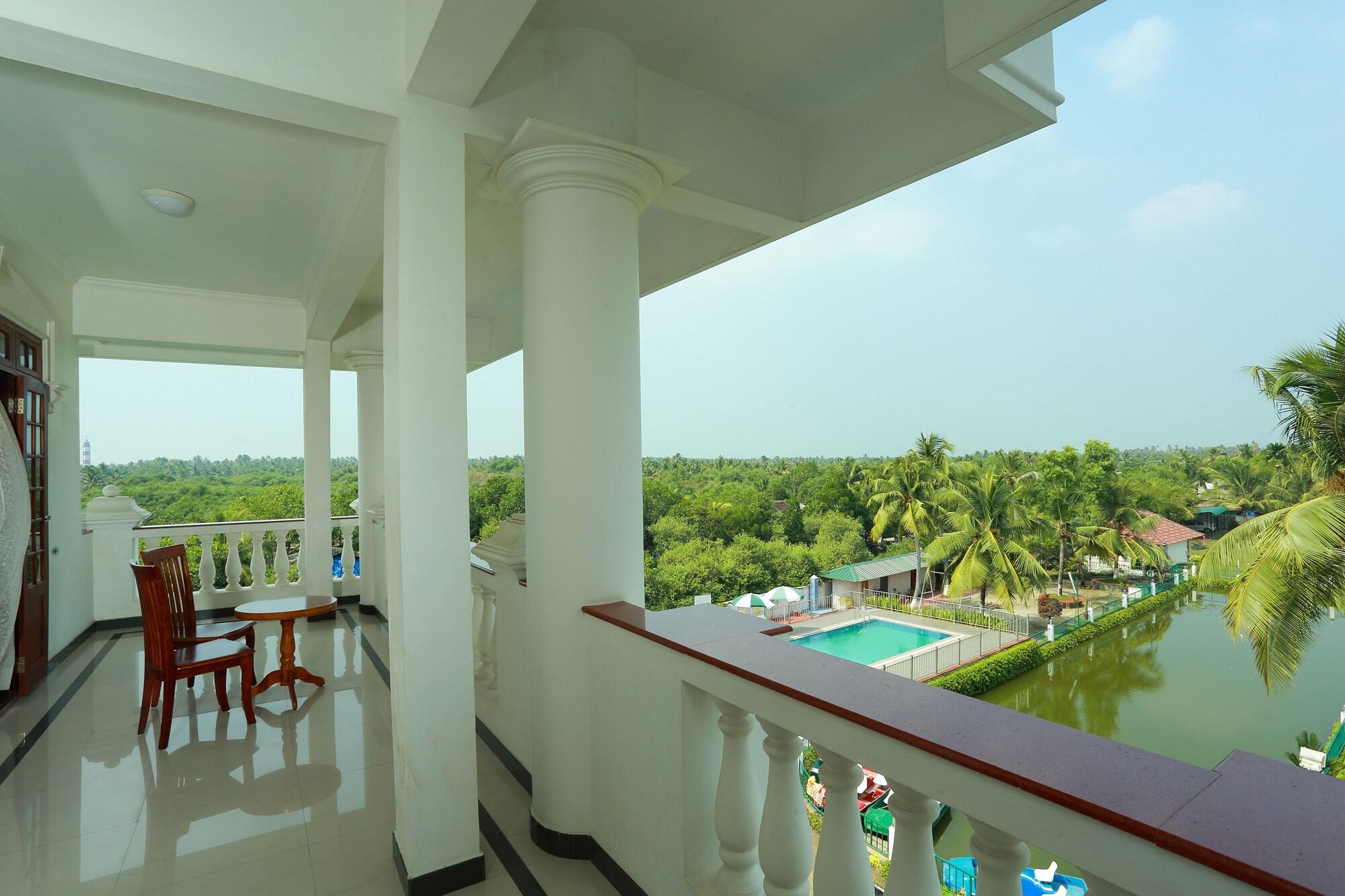Hotel Rustic Leisures Llp Kochi Exterior foto